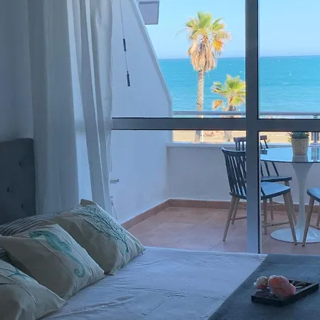 Estudio 1 Linea De Playa Vistas Al Mar Daire